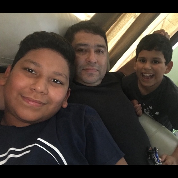 Meet your Posher, Oscar - Picture 2 of 2